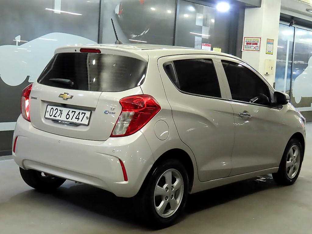 Chevrolet Spark - Vista 6