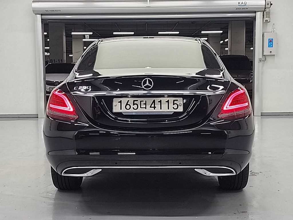 Mercedes Benz C Class - Vista 3