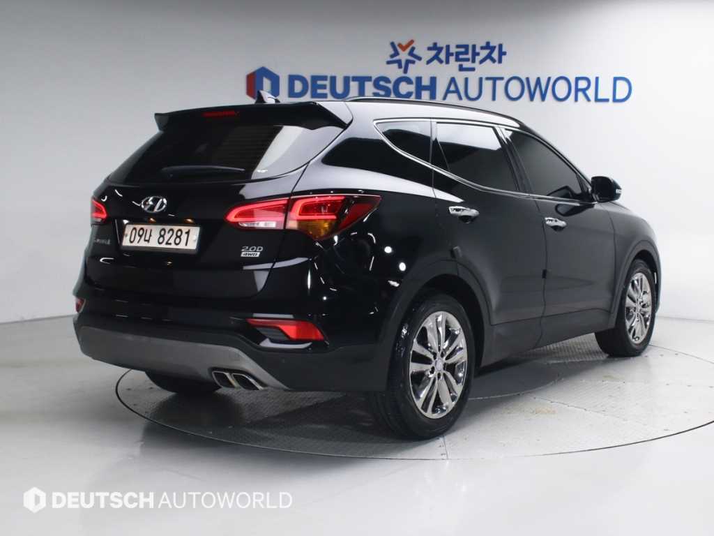 HYUNDAI Santa Fe - Vista 3