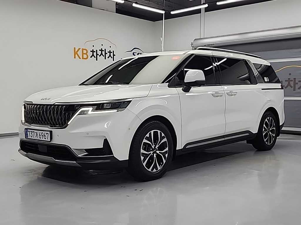 KIA Carnival 2023 Blanco - Importación desde Corea - HF Imports Iquique - Foto 1
