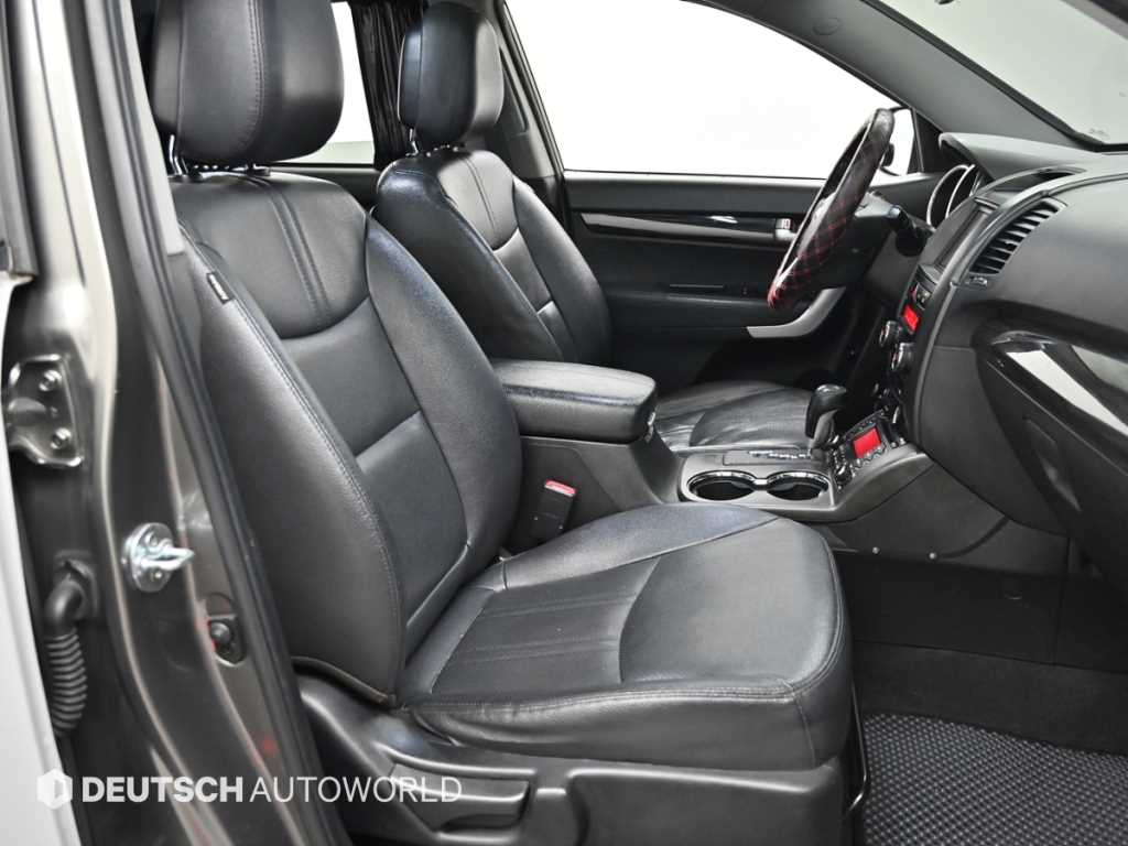 KIA Sorento - Vista 12