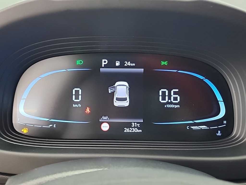 HYUNDAI Venue - Vista 8