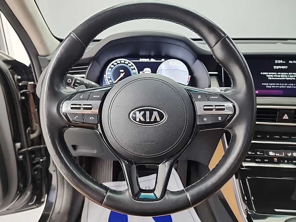 KIA K7 - Vista 11