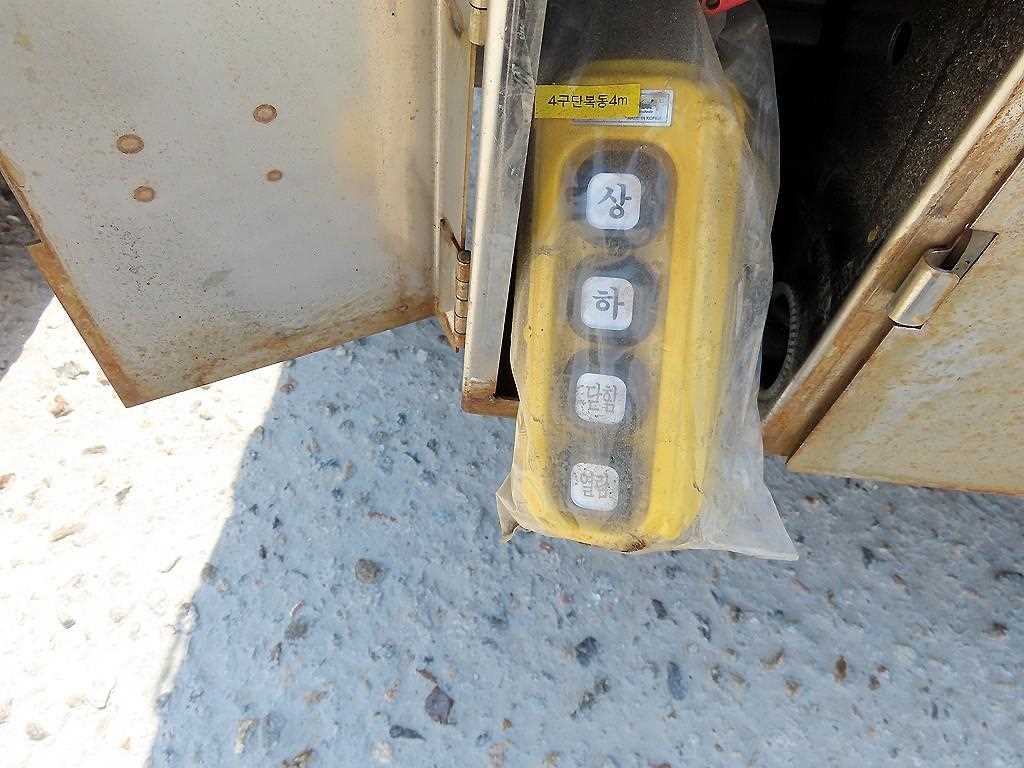 Small Truck Top_Integrated Top Powergate - Vista 9