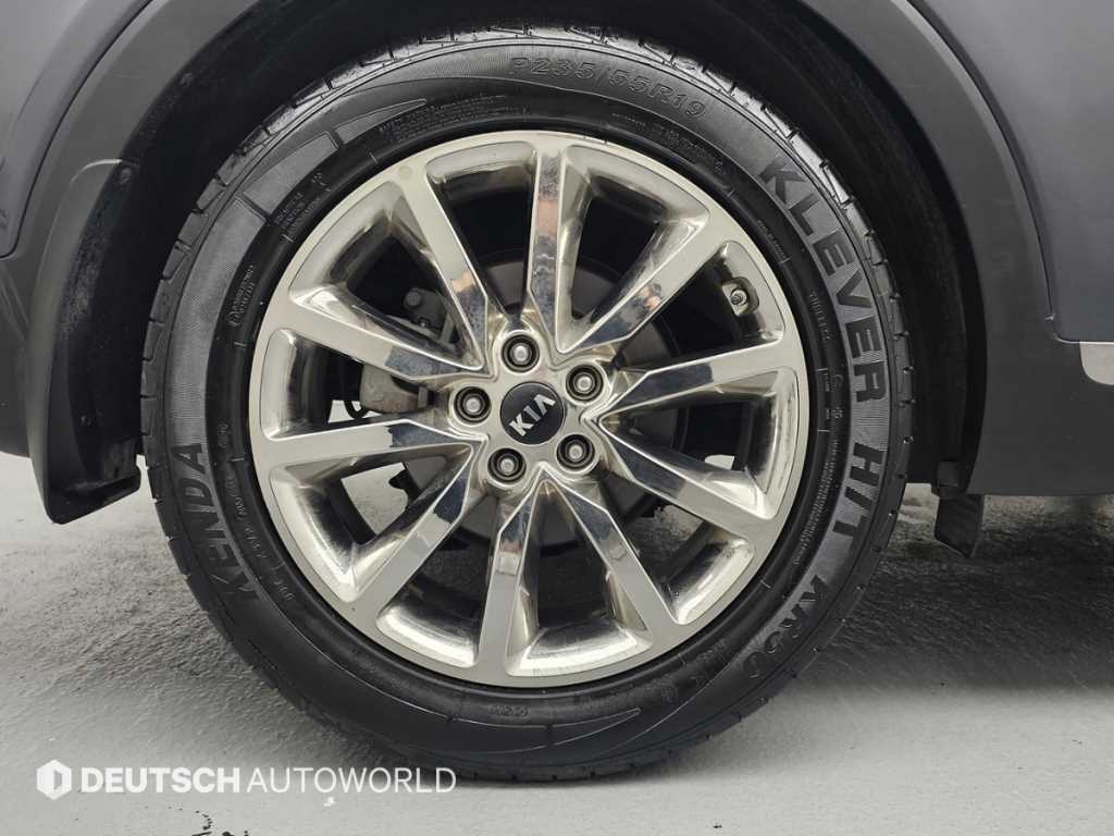 KIA Sorento - Vista 7