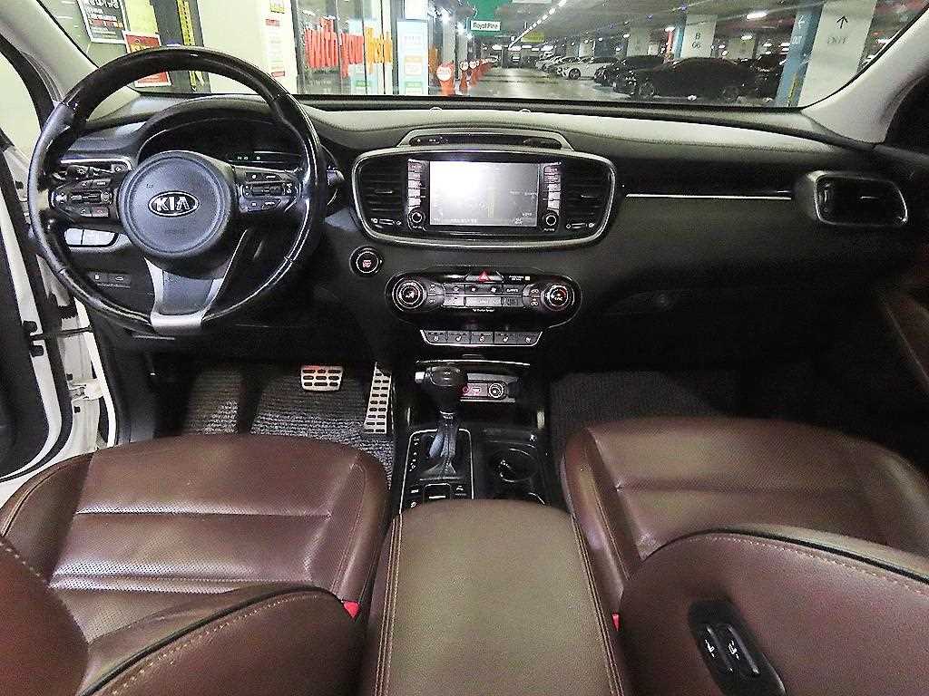 KIA Sorento - Vista 12