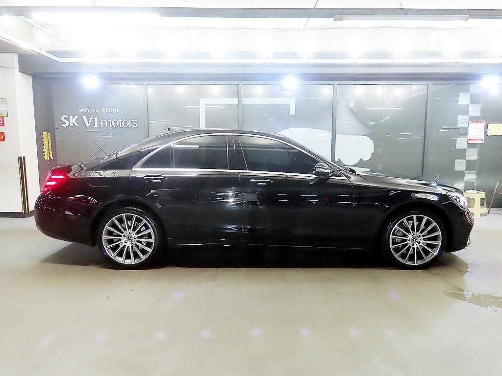 Mercedes Benz S Class - Vista 3