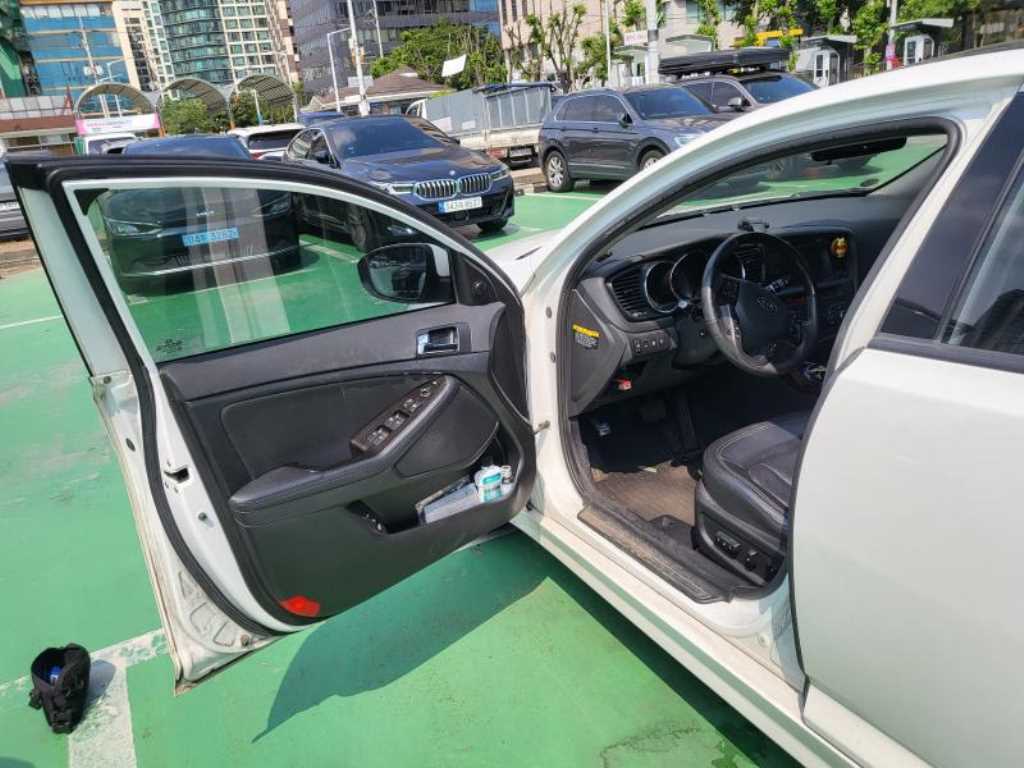 KIA K5 - Vista 6