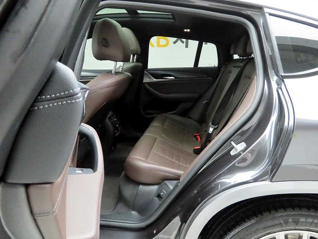 BMW X4 2021 Gris - Importación desde Corea - HF Imports Iquique - Foto 15