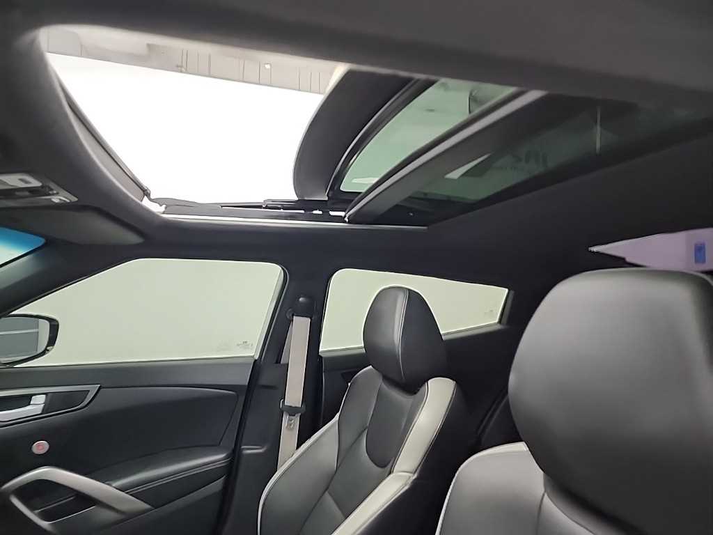 HYUNDAI Veloster 2015 Blanco - Importación desde Corea - HF Imports Iquique - Foto 15