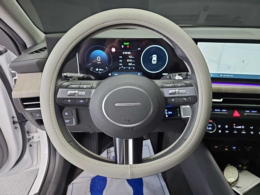 HYUNDAI Sonata - Vista 11