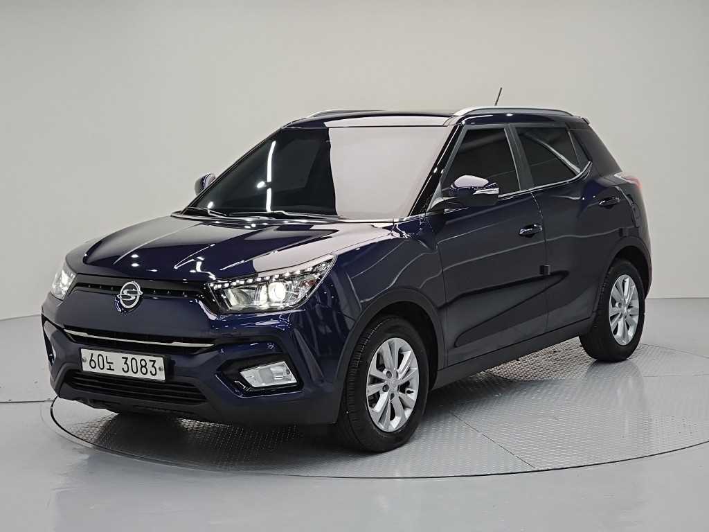 Ssangyong Tivoli 2018 Azul - Importación desde Corea - HF Imports Iquique - Foto 1