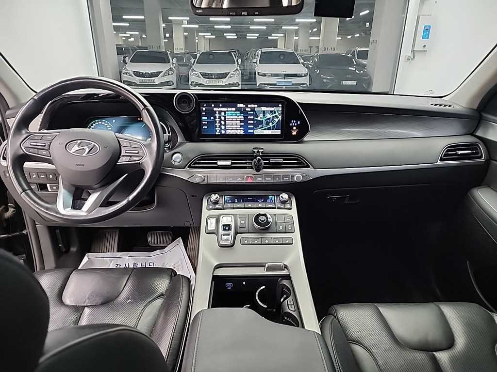 HYUNDAI Palisade - Vista 9