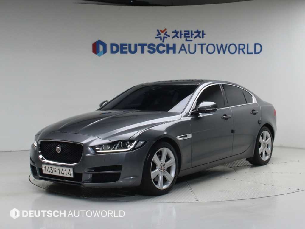 Jaguar XE 2015 Gris - Importación desde Corea - HF Imports Iquique - Foto 1
