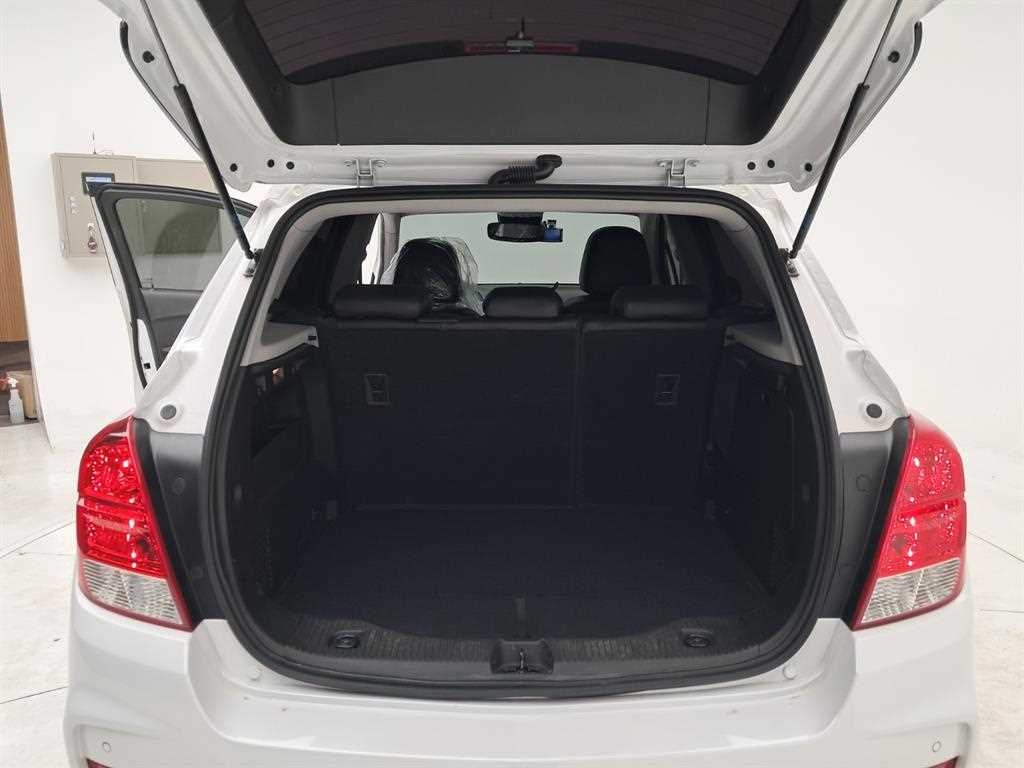Chevrolet Trax 2018 Blanco - Importación desde Corea - HF Imports Iquique - Foto 20