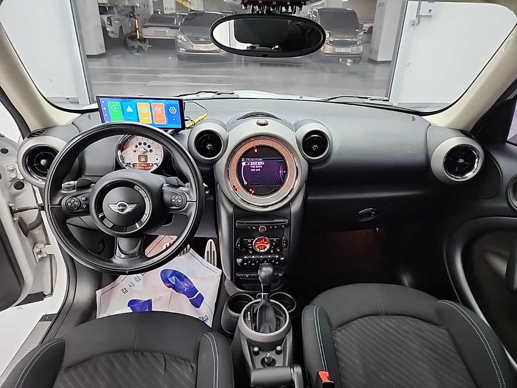 Mini Countryman - Vista 9