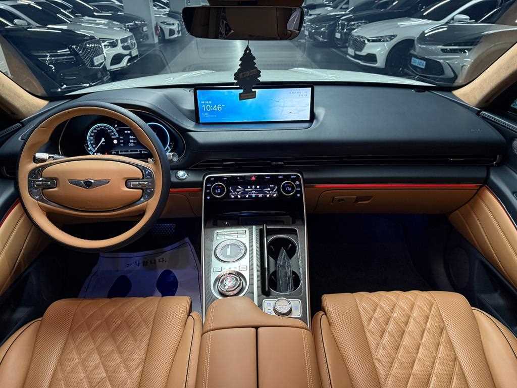 Genesis GV80 - Vista 9