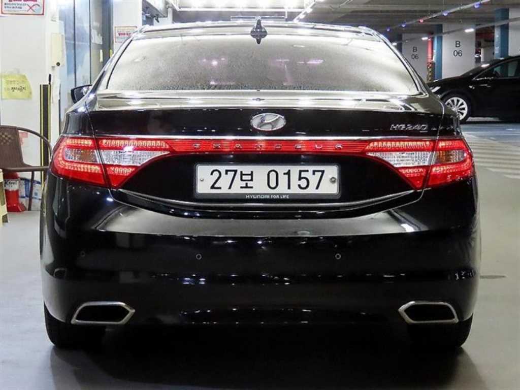 HYUNDAI Grandeur - Vista 7