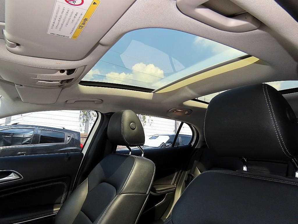 Mercedes Benz GLA Class 2016 Blanco - Importación desde Corea - HF Imports Iquique - Foto 18