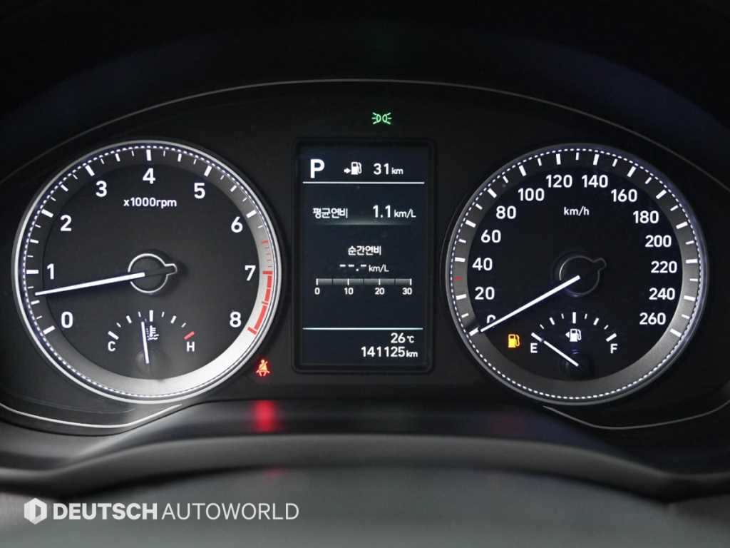 HYUNDAI Grandeur - Vista 10
