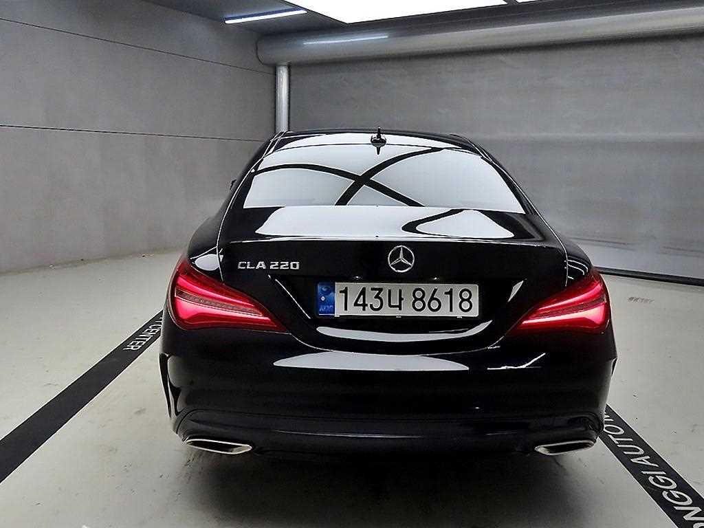 Mercedes Benz CLA Class - Vista 3