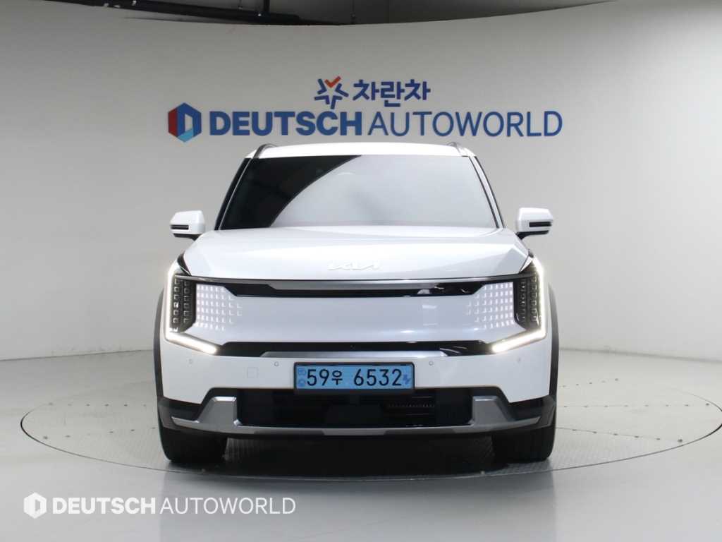 KIA EV9 - Vista 3