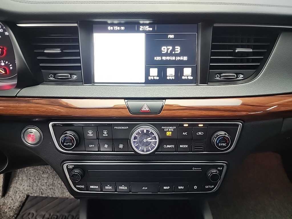 KIA K7 - Vista 12