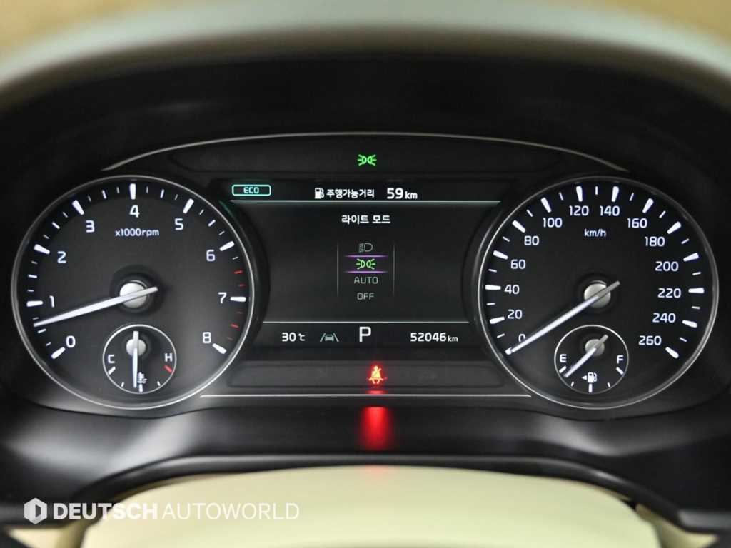 KIA K9 - Vista 10