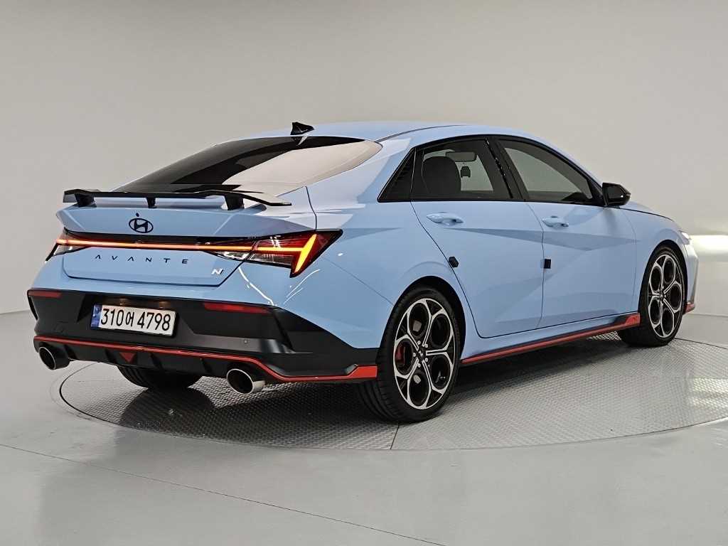 HYUNDAI Avante - Vista 6