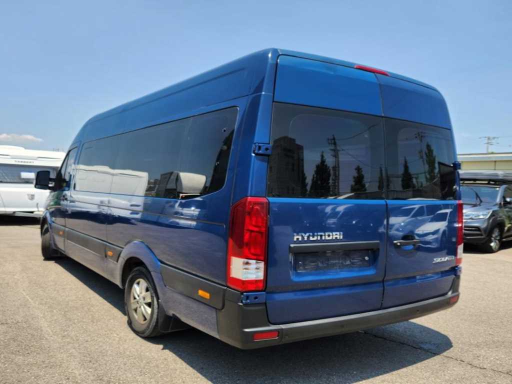 HYUNDAI Solati - Vista 6