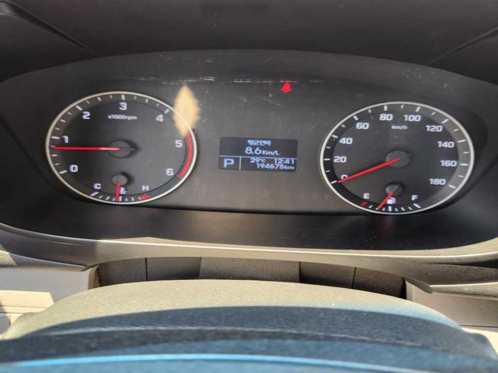 HYUNDAI Solati 2018 Azul - Importación desde Corea - HF Imports Iquique - Foto 16