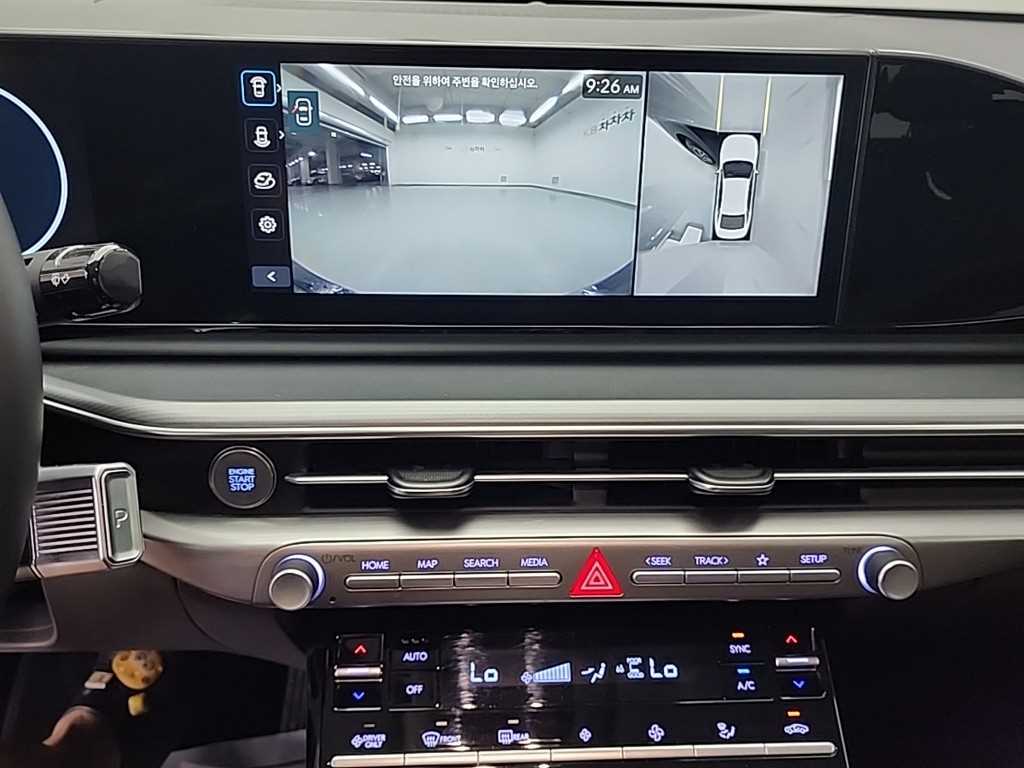 HYUNDAI Grandeur - Vista 12
