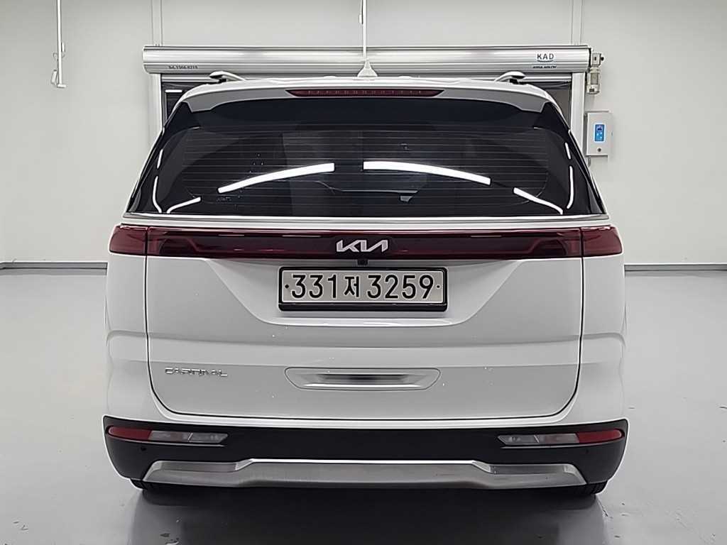 KIA Carnival - Vista 3
