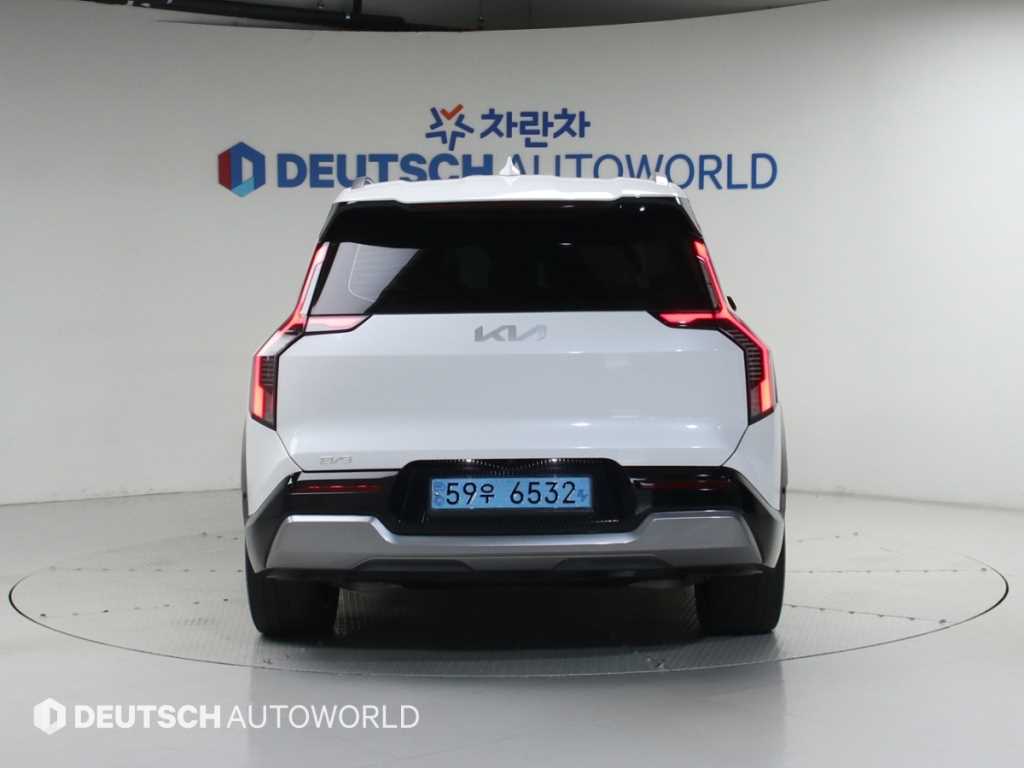 KIA EV9 - Vista 6