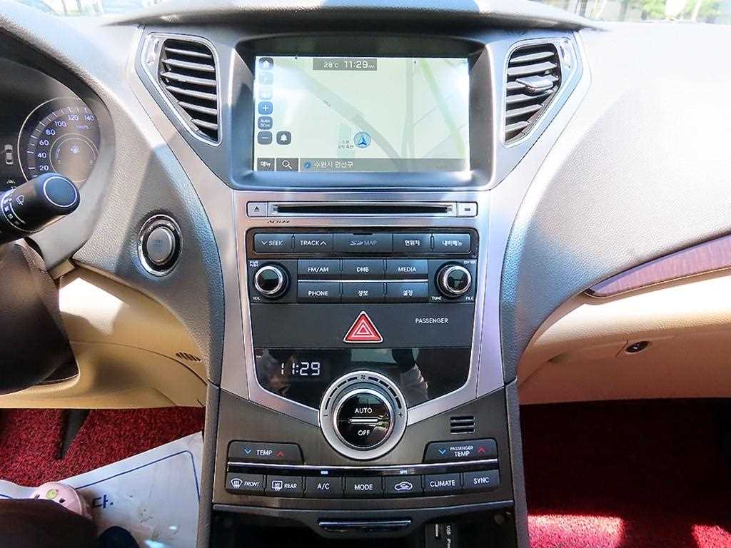 HYUNDAI Grandeur 2015 Blanco - Importación desde Corea - HF Imports Iquique - Foto 15