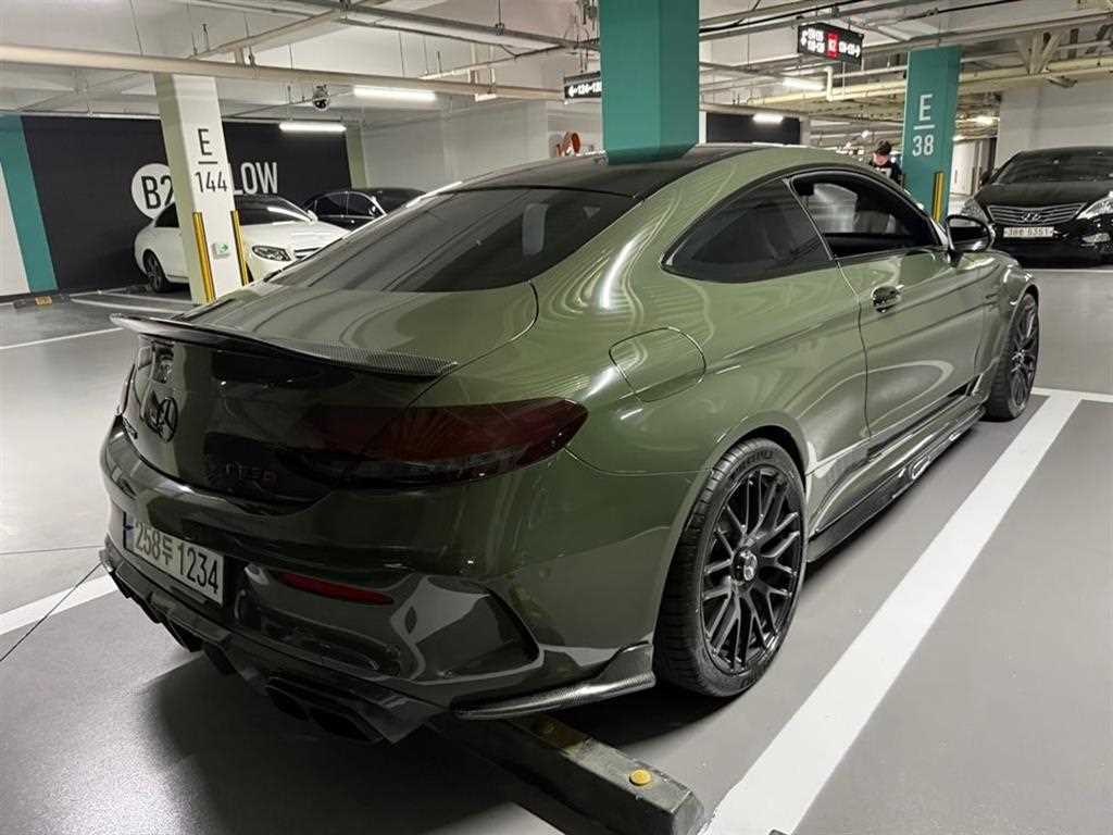 Mercedes Benz C Class - Vista 7