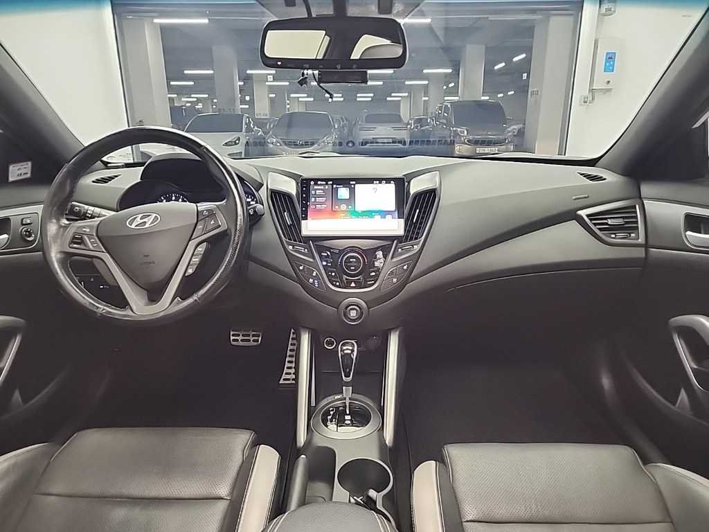 HYUNDAI Veloster - Vista 9