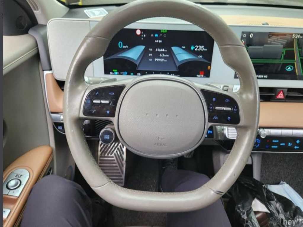 HYUNDAI Ioniq 5 - Vista 12