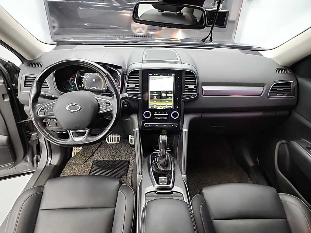 SAMSUNG QM6 - Vista 9