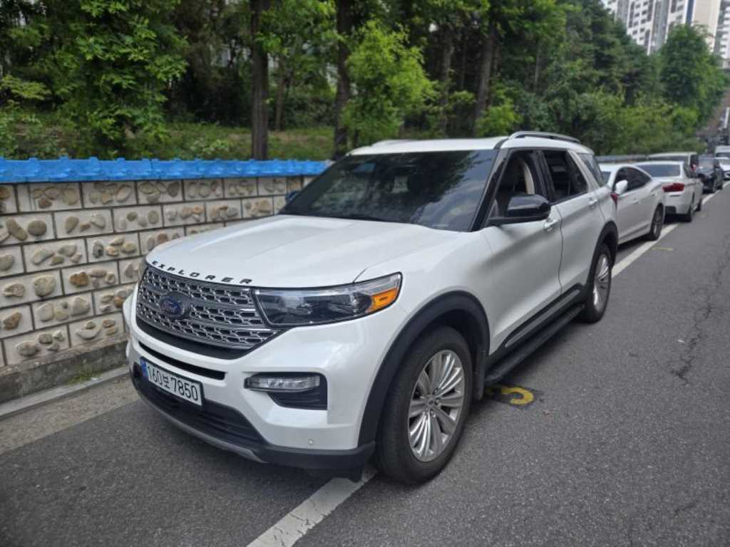 Ford Explorer - Vista 2