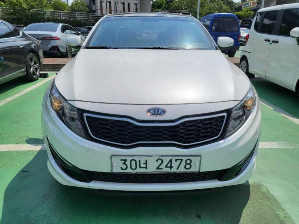 KIA K5 2011 Blanco - Importación desde Corea - HF Imports Iquique - Foto 1