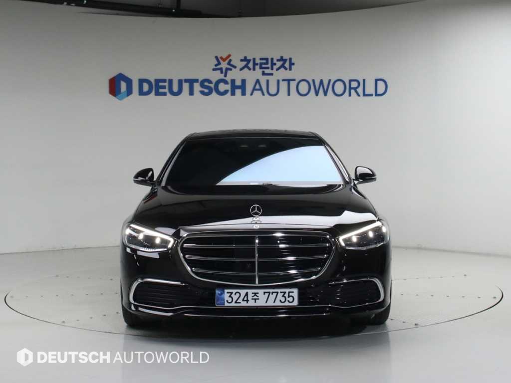 Mercedes Benz S Class - Vista 3