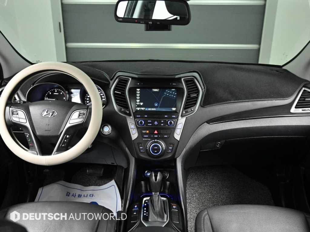 HYUNDAI Santa Fe - Vista 9