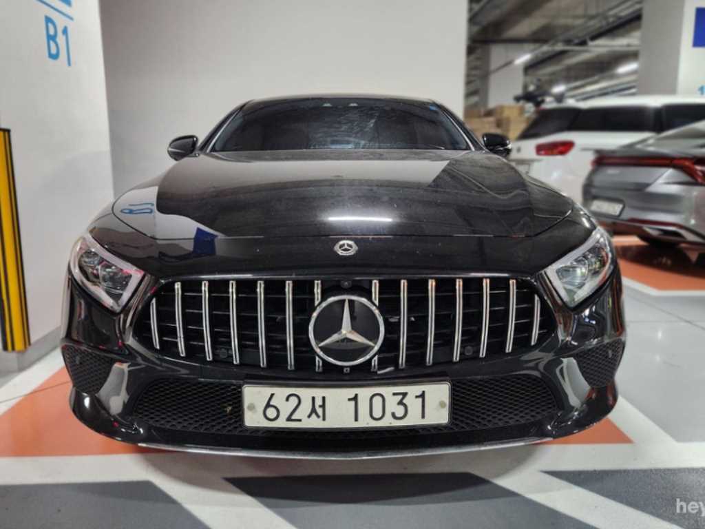 Mercedes Benz CLS Class 2019 Negro - Importación desde Corea - HF Imports Iquique - Foto 1