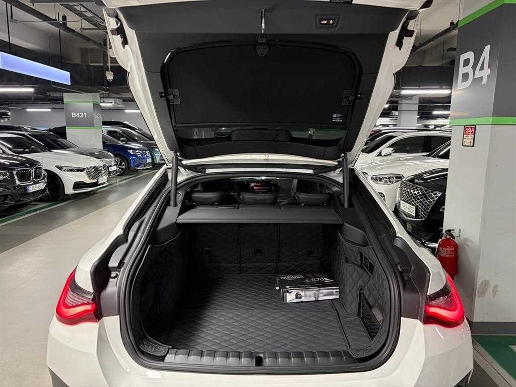 BMW i4 2022 Blanco - Importación desde Corea - HF Imports Iquique - Foto 19