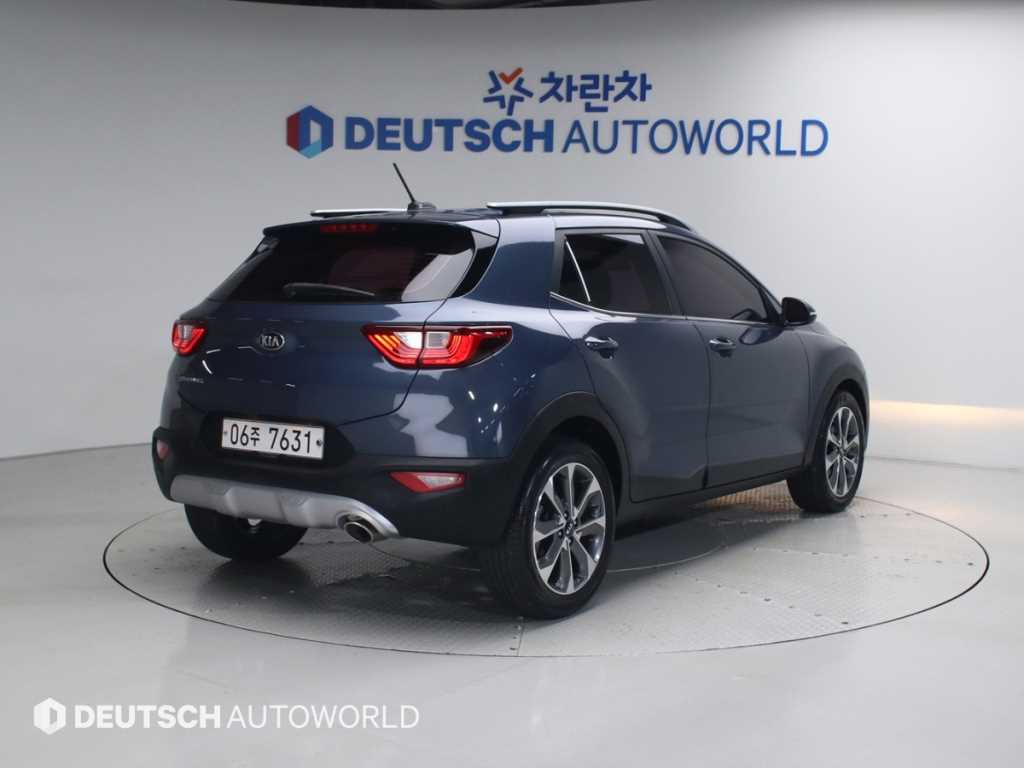 KIA Stonic - Vista 2
