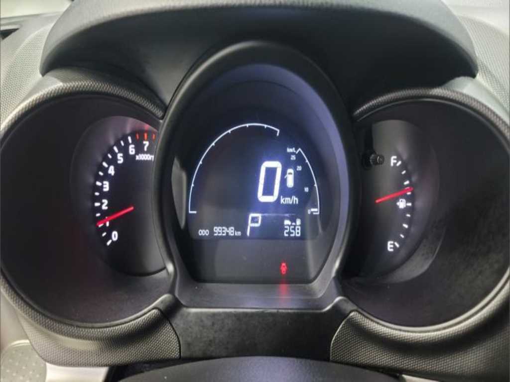 KIA Ray - Vista 7