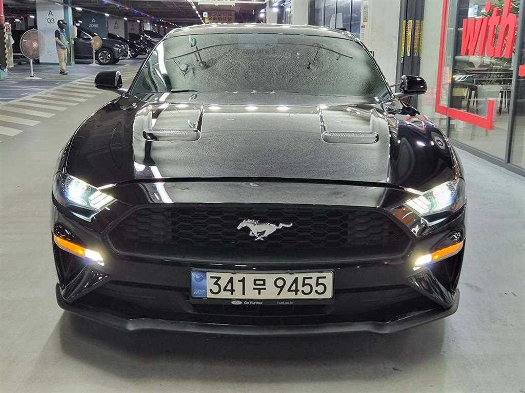Ford Mustang - Vista 2