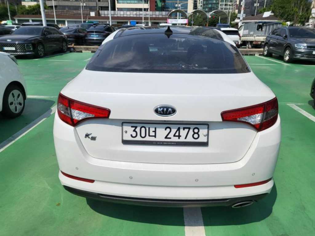KIA K5 - Vista 2