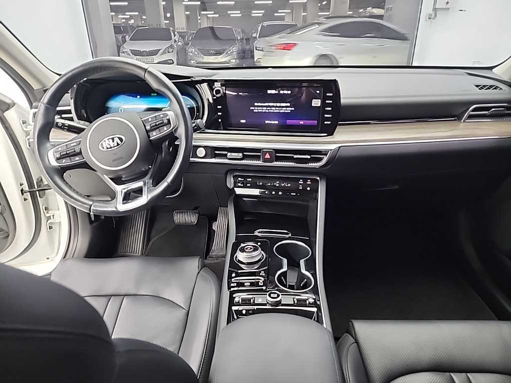 KIA K5 - Vista 9